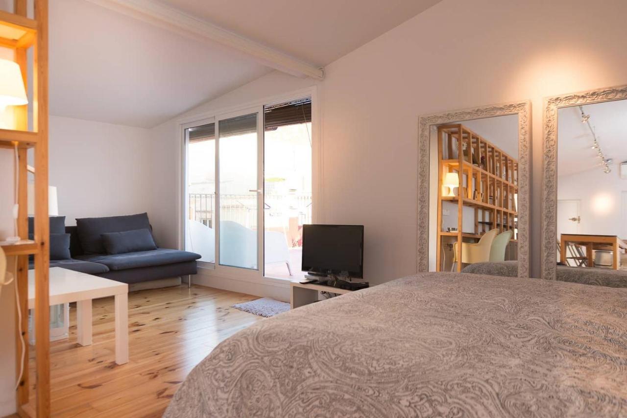 Alc - Stylish Studio With Fantastic Terrace, Old Town Alicante Buitenkant foto