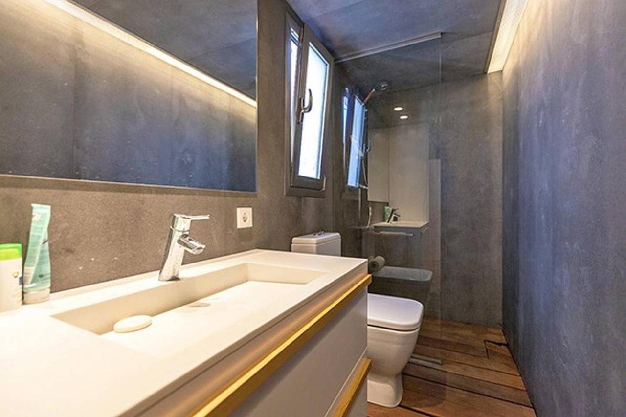 Alc - Stylish Studio With Fantastic Terrace, Old Town Alicante Buitenkant foto