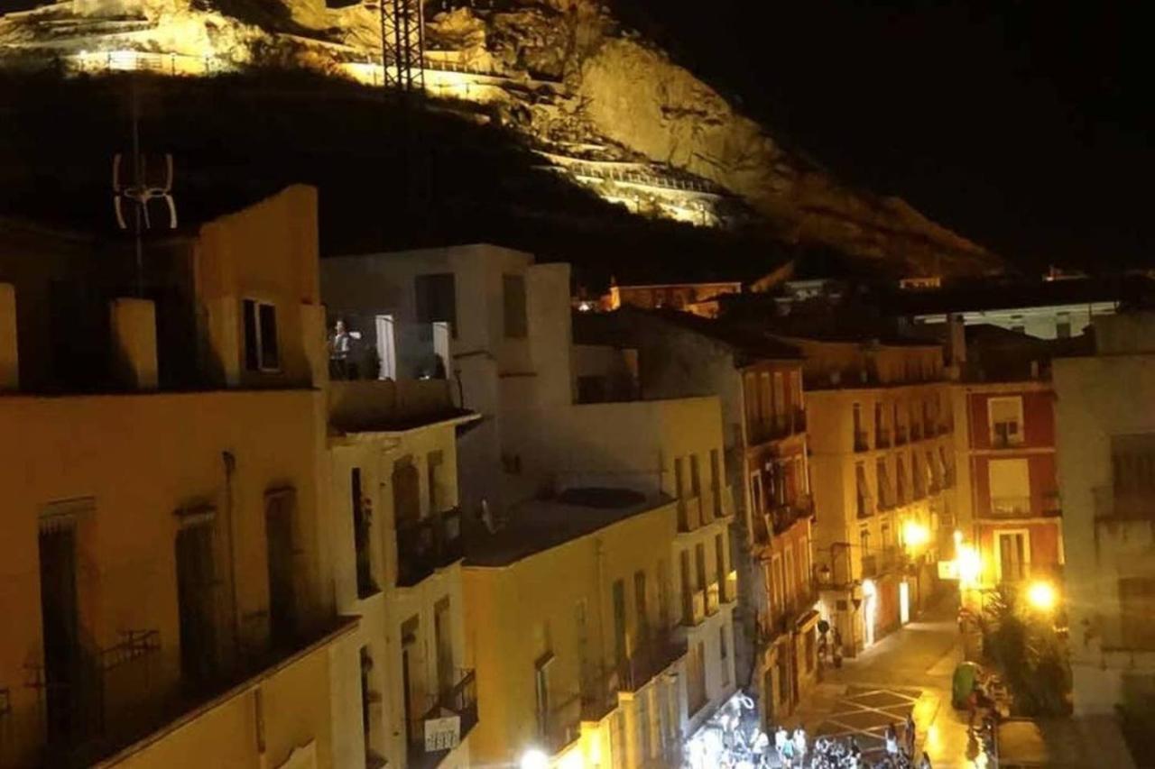 Alc - Stylish Studio With Fantastic Terrace, Old Town Alicante Buitenkant foto
